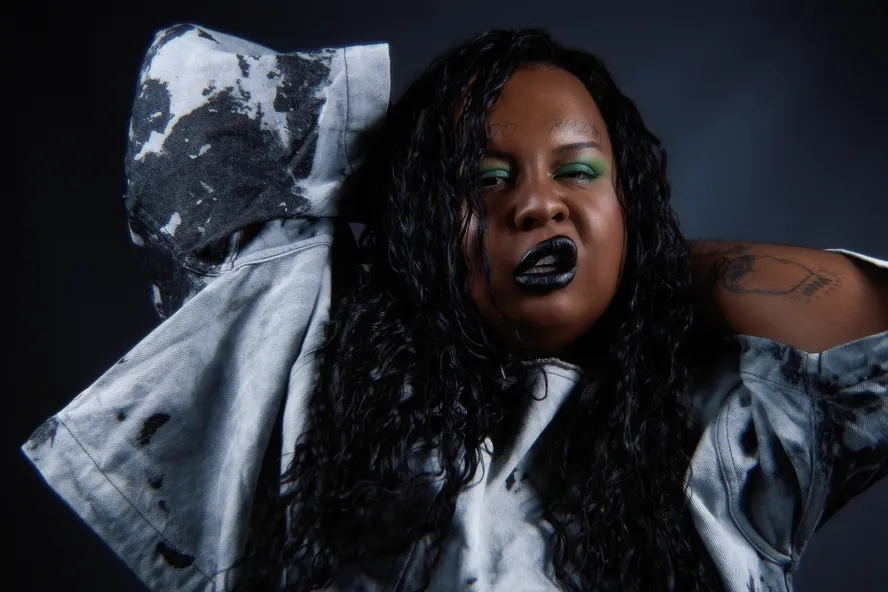 foto da Cantora Jup do Bairro