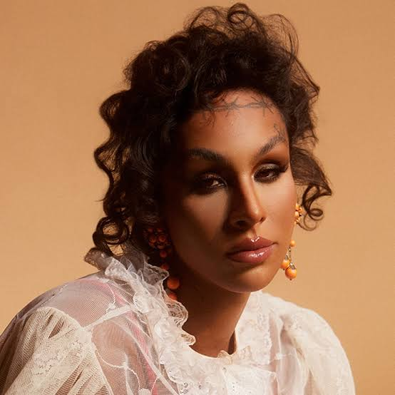 Foto da Linn da Quebrada